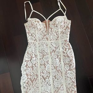 For Love and Lemons Women’s size S ivory lace mini